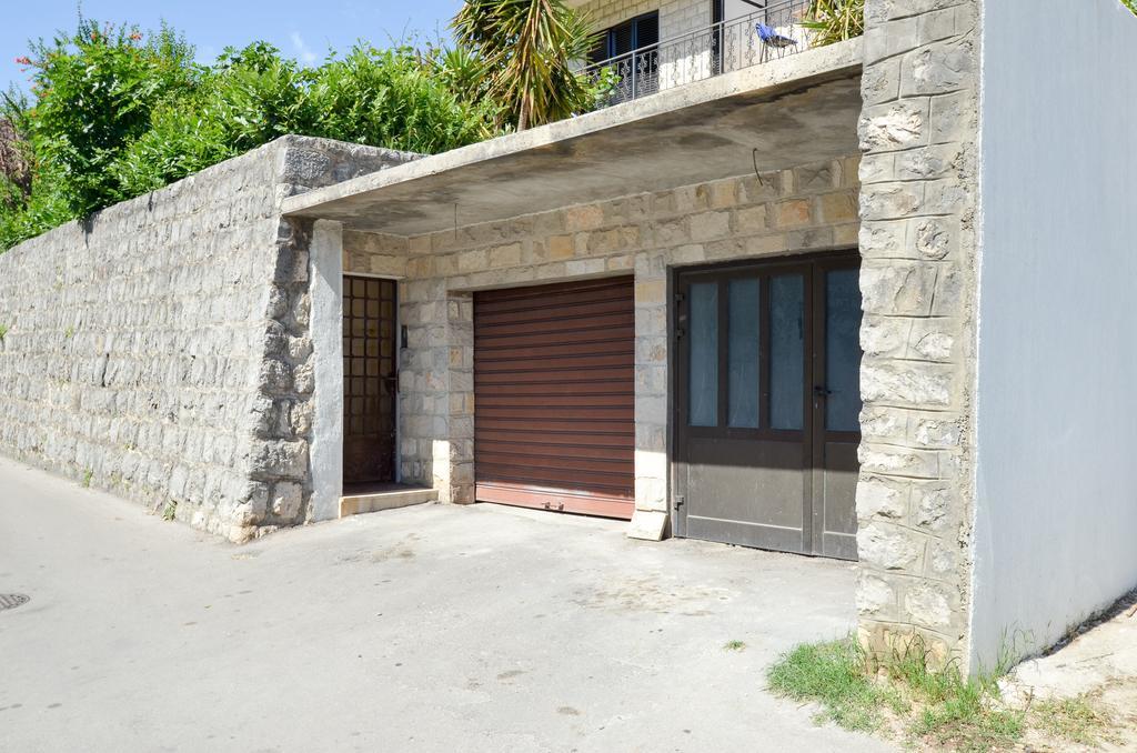 Apartments Ceklin Kotor Bagian luar foto
